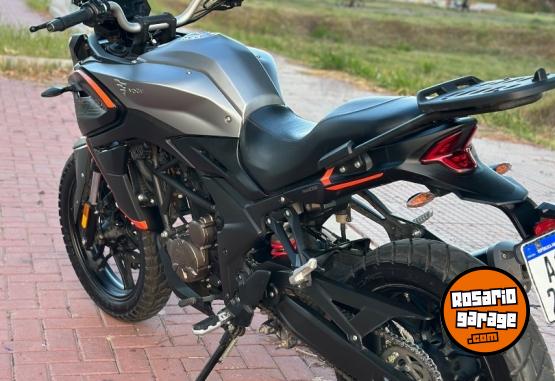 Motos - Voge 300 ds 2022 Nafta 13120Km - En Venta