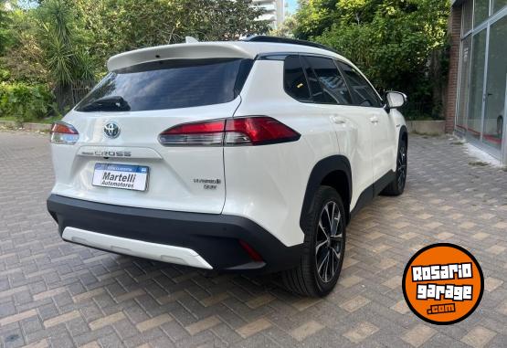 Autos - Toyota Corolla Cross seg hev 2023 Electrico / Hibrido 40000Km - En Venta