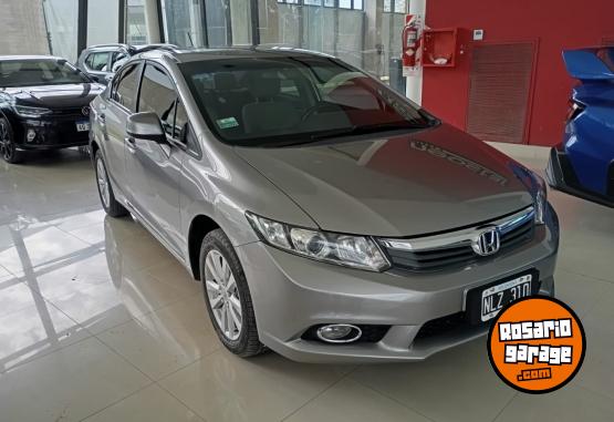 Autos - Honda Civic LXS 2014 Nafta 122000Km - En Venta