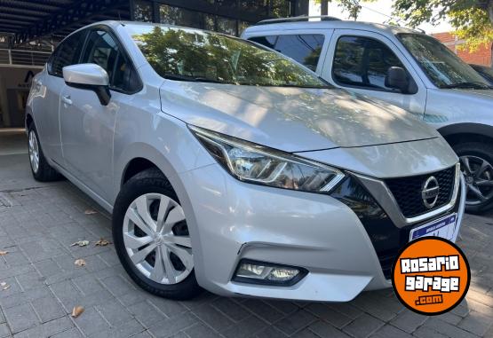 Autos - Nissan Versa Sense 2021 Nafta 144000Km - En Venta