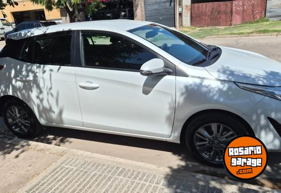 Autos - Toyota Yaris 2021 Nafta 160000Km - En Venta