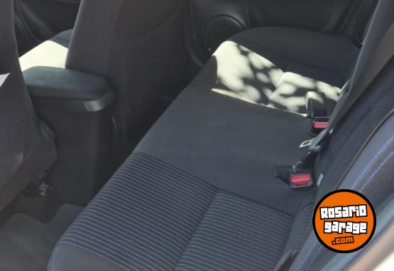 Autos - Toyota Yaris 2021 Nafta 160000Km - En Venta