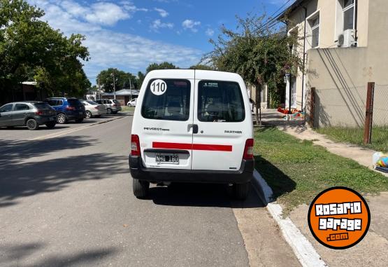 Utilitarios - Peugeot Partner 2013 Nafta 98000Km - En Venta