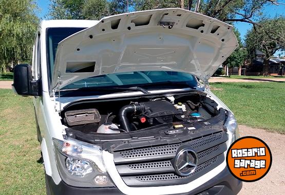 Utilitarios - Mercedes Benz Sprinter Furg�n 3000 2017 Diesel 295000Km - En Venta