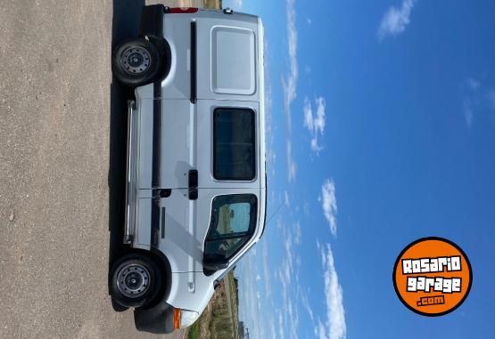 Utilitarios - Renault Master 2013 Diesel 220000Km - En Venta
