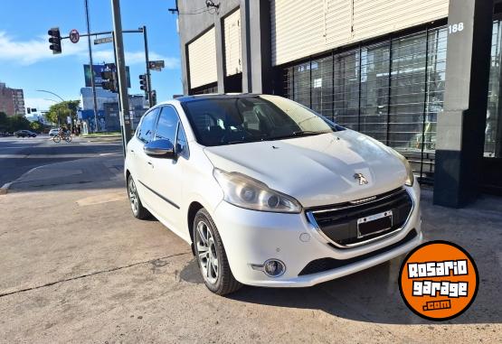 Autos - Peugeot 208 Feline Pack Cuir 2014 Nafta 139500Km - En Venta