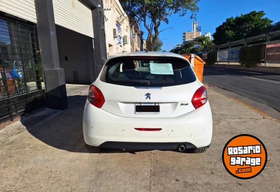Autos - Peugeot 208 Feline Pack Cuir 2014 Nafta 139500Km - En Venta