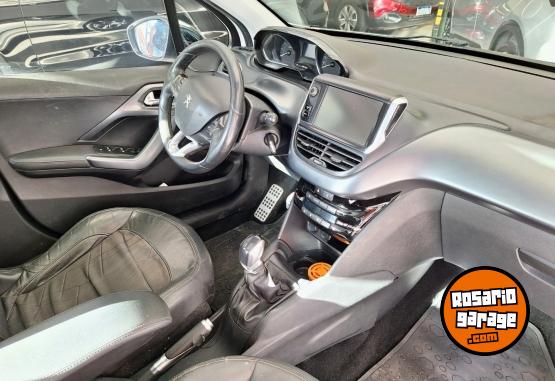 Autos - Peugeot 208 Feline Pack Cuir 2014 Nafta 139500Km - En Venta