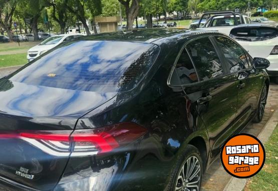 Autos - Toyota Corolla HEV SEG 2022 Electrico / Hibrido 110000Km - En Venta