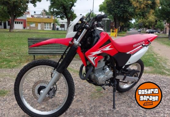 Motos - Honda XR250 TORNADO 2025 Nafta 9500Km - En Venta