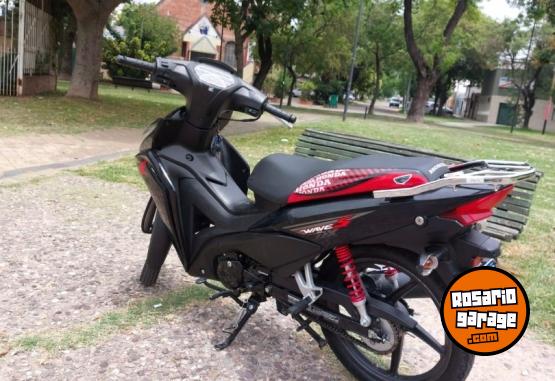 Motos - Honda WAVE 2022 Nafta 25000Km - En Venta