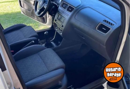 Autos - Volkswagen Suran Trendline 2014 Nafta 116000Km - En Venta