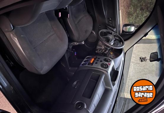 Utilitarios - Citroen Berlingo Furgon Full 2012 Nafta 190000Km - En Venta