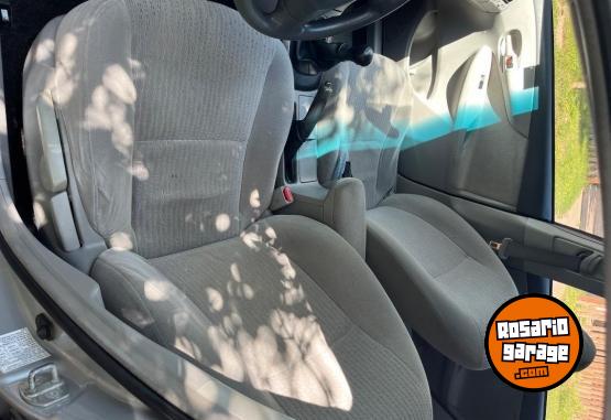 Autos - Toyota Corolla Xli 2010 Nafta 208000Km - En Venta