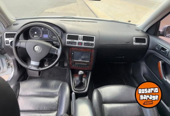 Autos - Volkswagen Bora 1.8 T 2009 Nafta 100000Km - En Venta