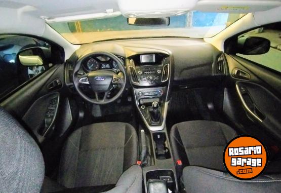 Autos - Ford FOCUS 2018 Nafta 100000Km - En Venta