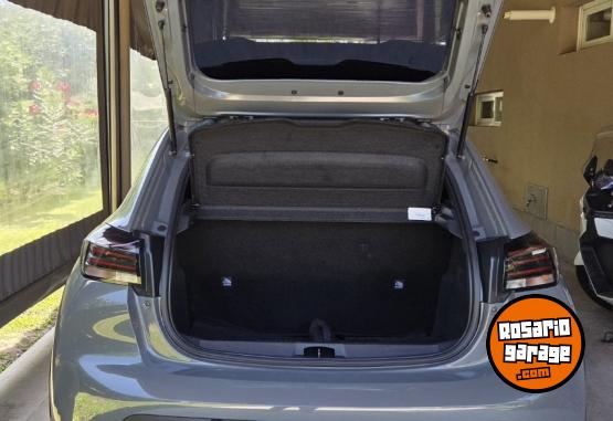 Autos - Peugeot 208 GT 2024 Nafta 12000Km - En Venta