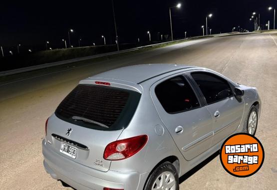 Autos - Peugeot 207 compact allure 1.6 2013 Nafta 152000Km - En Venta
