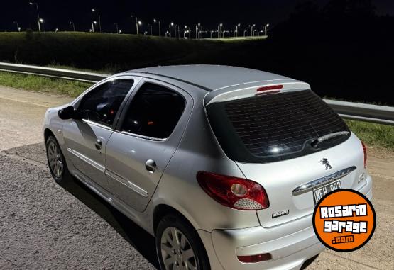 Autos - Peugeot 207 compact allure 1.6 2013 Nafta 152000Km - En Venta