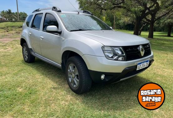 Autos - Renault Duster 2018 GNC 120000Km - En Venta
