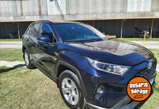 Camionetas - Toyota RAV 4 2.5 XLE CVT 2019 Electrico / Hibrido 131000Km - En Venta