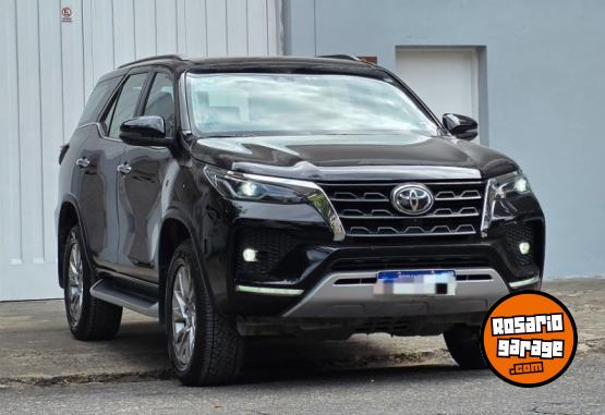 Camionetas - Toyota SW4 SRX 2021 Diesel 110000Km - En Venta