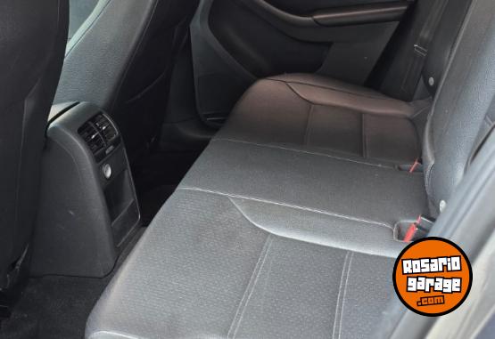 Autos - Volkswagen Vento Higline 2017 Nafta 93000Km - En Venta