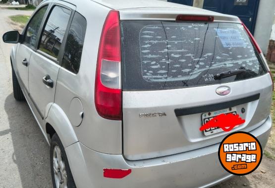 Autos - Ford Fiesta 2007 GNC 300000Km - En Venta