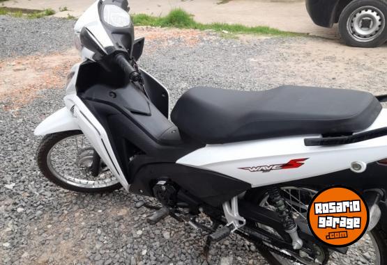 Motos - Honda New wave 2024 Nafta 2200Km - En Venta
