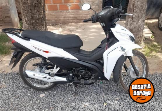 Motos - Honda New wave 2024 Nafta 2200Km - En Venta