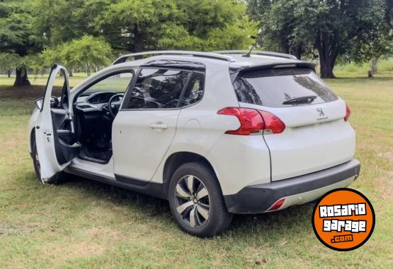 Autos - Peugeot 2008 2019 Nafta 135000Km - En Venta