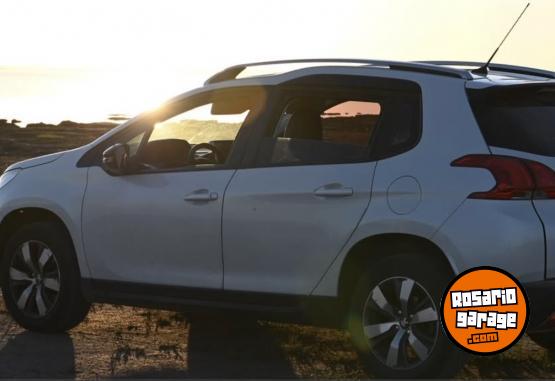 Autos - Peugeot 2008 2019 Nafta 135000Km - En Venta