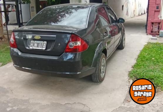 Autos - Ford Fiesta max 2008 Nafta 18100Km - En Venta