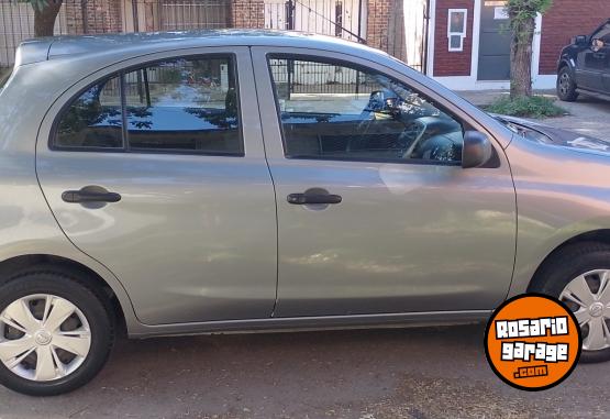 Autos - Nissan March 2018 Nafta 64500Km - En Venta