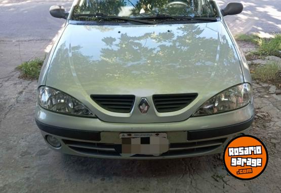 Autos - Renault Megane full 1.6 2007 Nafta 200000Km - En Venta