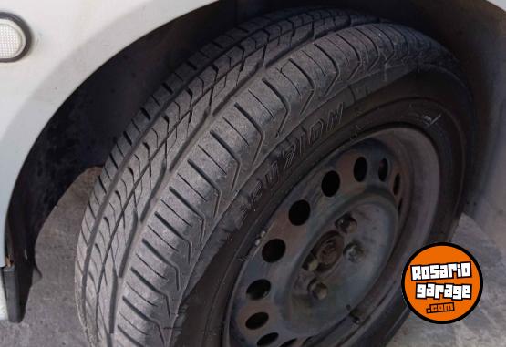 Autos - Renault Megane full 1.6 2007 Nafta 200000Km - En Venta