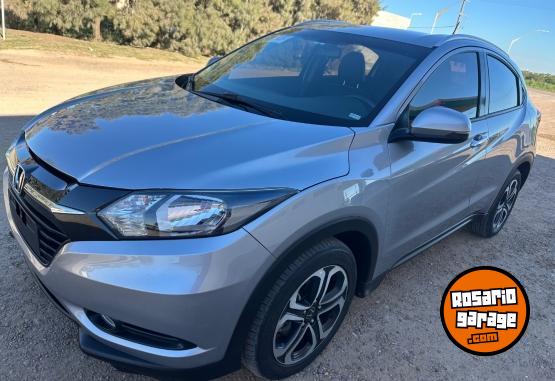 Autos - Honda Hrv Exl 2017 Nafta 140000Km - En Venta