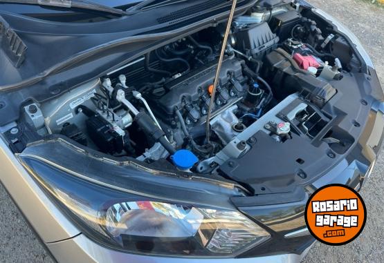 Autos - Honda Hrv Exl 2017 Nafta 140000Km - En Venta