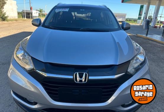 Autos - Honda Hrv Exl 2017 Nafta 140000Km - En Venta