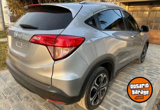 Autos - Honda Hrv Exl 2017 Nafta 140000Km - En Venta