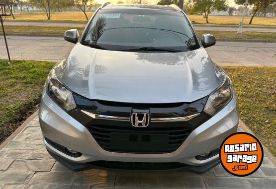 Autos - Honda Hrv Exl 2017 Nafta 140000Km - En Venta