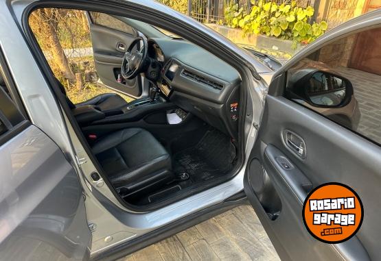 Autos - Honda Hrv Exl 2017 Nafta 140000Km - En Venta