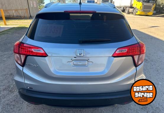 Autos - Honda Hrv Exl 2017 Nafta 140000Km - En Venta