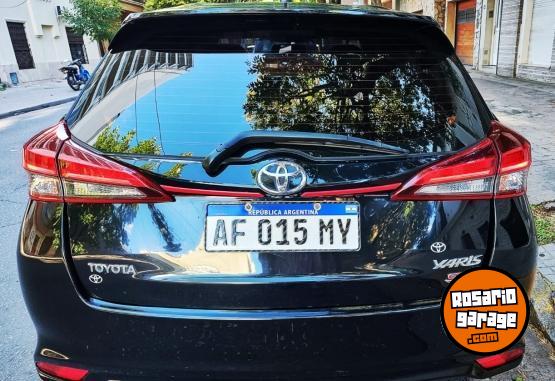 Autos - Toyota Yaris 2021 Nafta 27000Km - En Venta