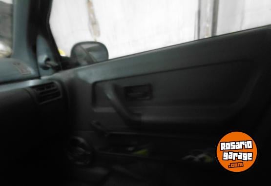 Autos - Renault 1998 1989 Nafta 220000Km - En Venta