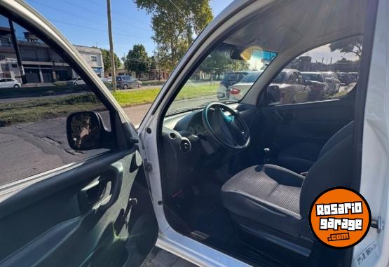 Utilitarios - Citroen Berlingo 2015 Diesel 280000Km - En Venta