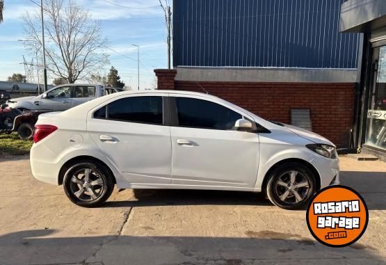 Autos - Chevrolet Prisma 2017 Nafta 140000Km - En Venta