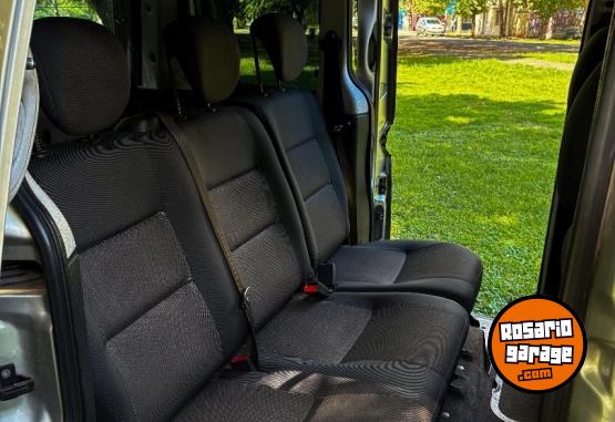 Utilitarios - Peugeot Partner Patagonica HDI 2012 Diesel 142000Km - En Venta