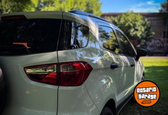 Autos - Ford Ecosport Eco Sport 1.6 2014 GNC 122000Km - En Venta