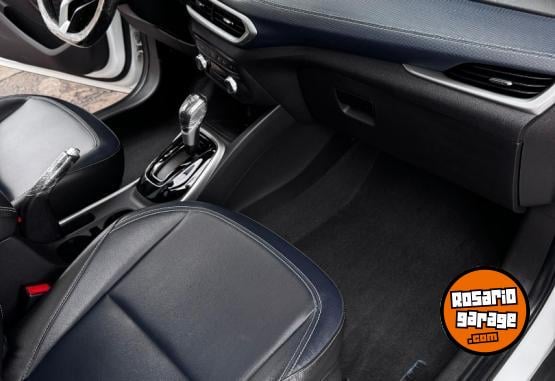 Autos - Chevrolet Tracker 2021 Nafta 100000Km - En Venta